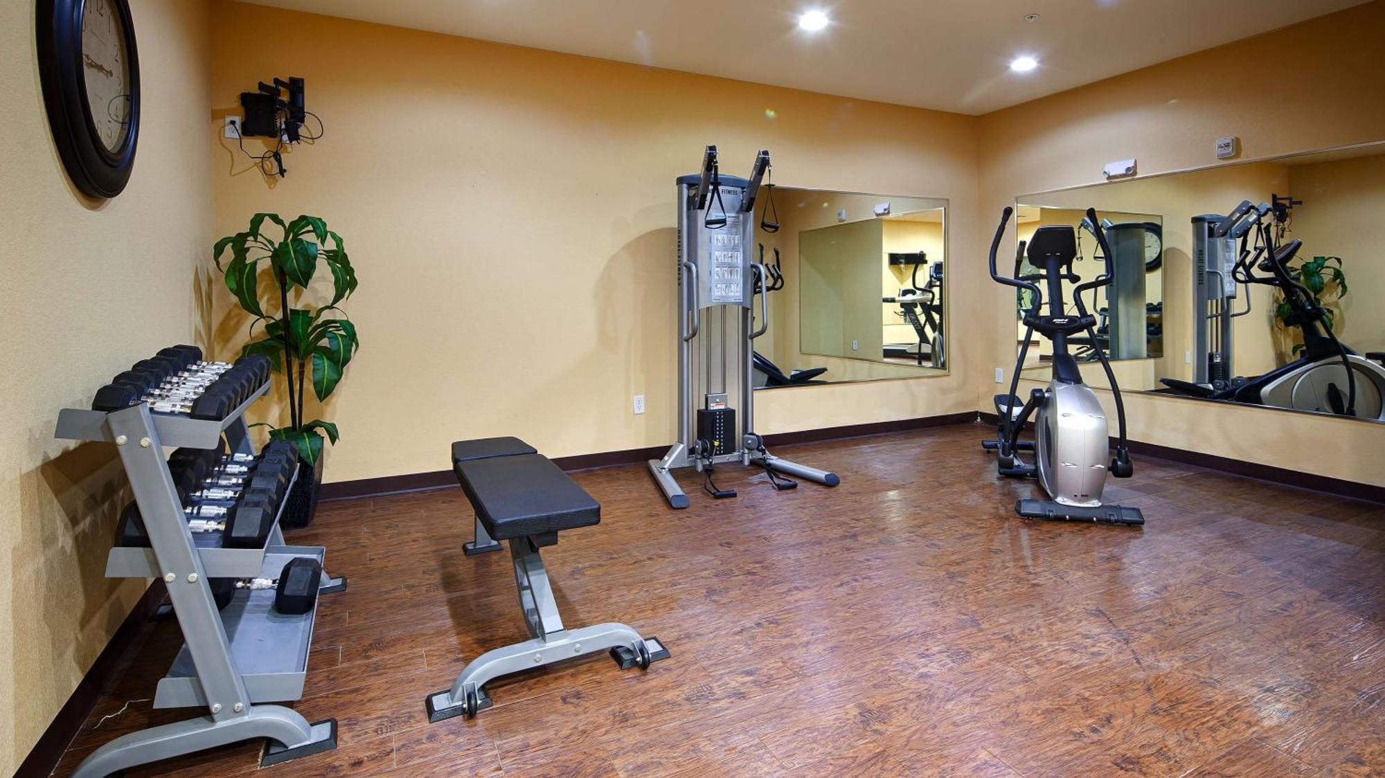 Best Western Plus Fort Worth Forest Hill Inn & Suites Exteriör bild